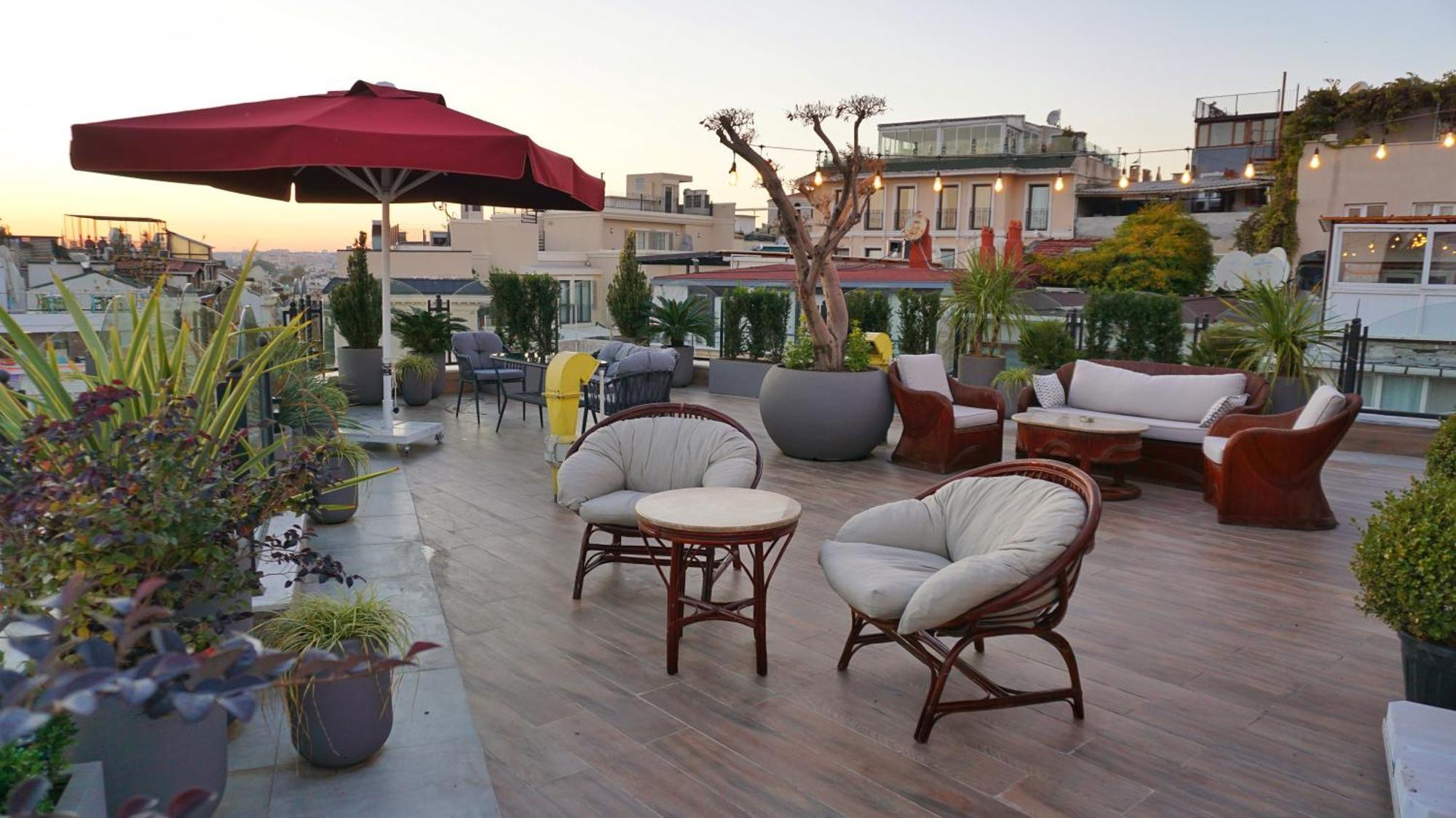 Katelya Hotel Istanbul Exterior photo